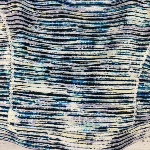 Lululemon Pure Practice Bra Blurry Belle Multi / Sea Mist Luxtreme Yoga Size 6 - Picture 4 of 10